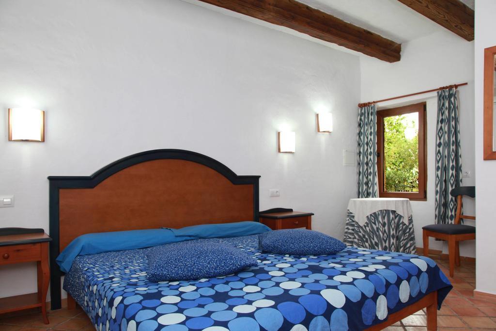 Finca Son Guardiola Guest House Llucmajor  Room photo