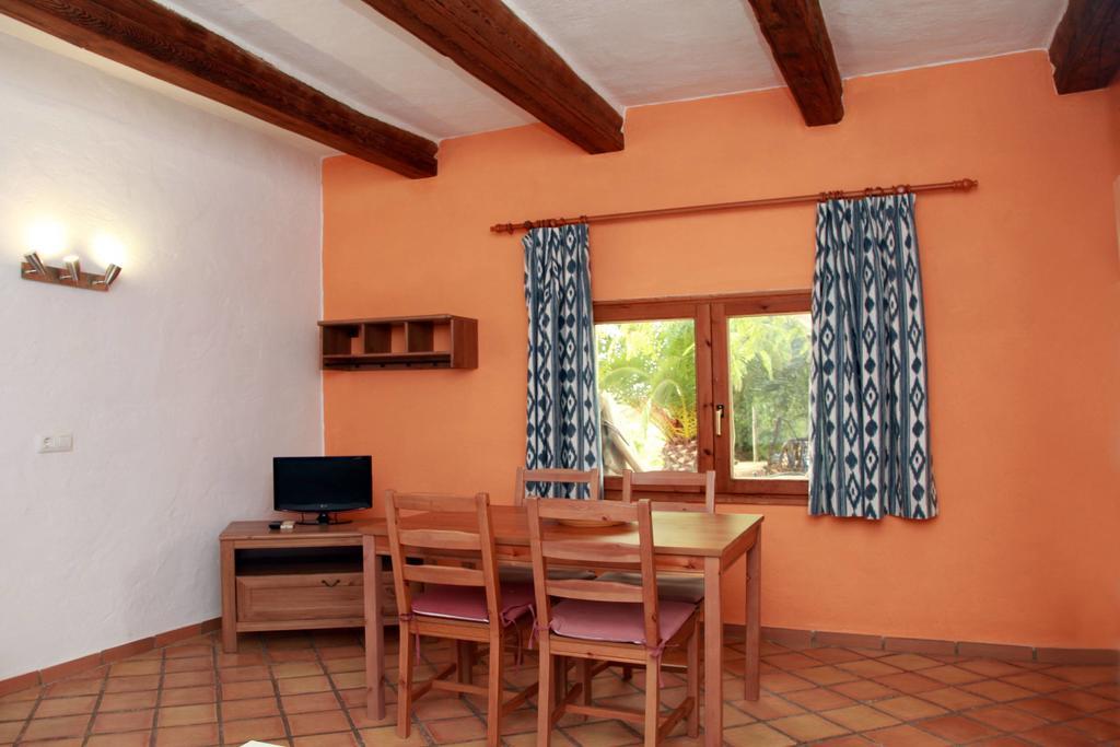 Finca Son Guardiola Guest House Llucmajor  Room photo